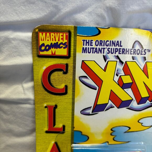 X-MEN Classics Storm Unopened Action Figure Mid-1990's - Picture 2 of 10